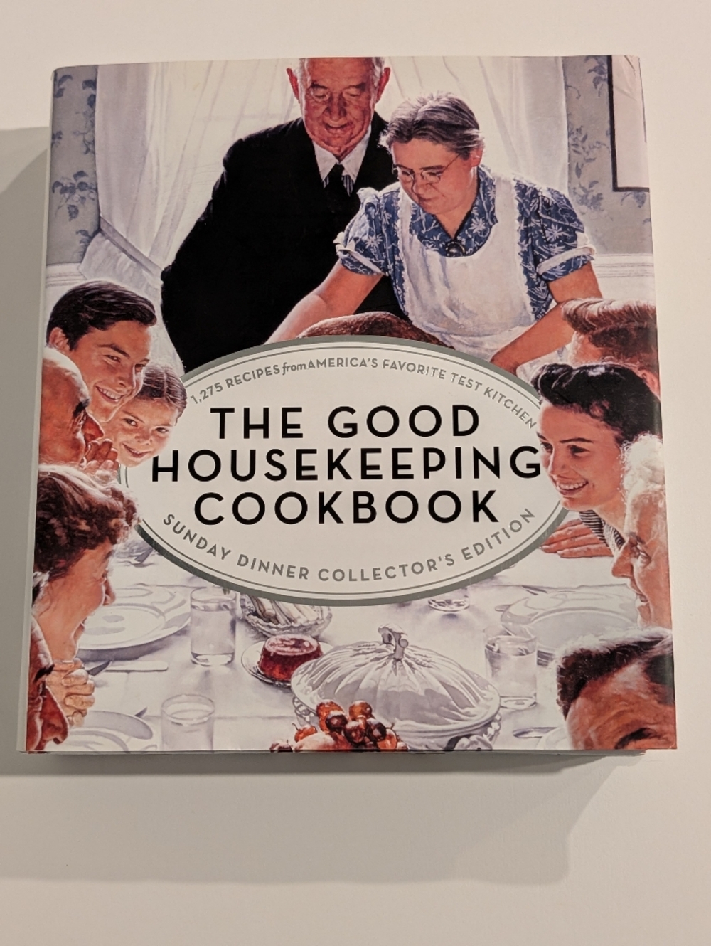 The Good Housekeeping Cookbook - Vintage Illustrated Cover